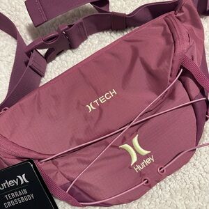 Hurley Mauve Tech Crossbody Bag